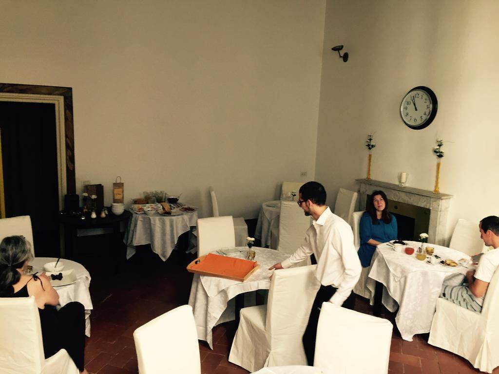 Home Restaurant Hotel Firenze Szoba fotó