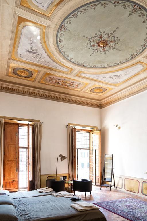Home Restaurant Hotel Firenze Szoba fotó
